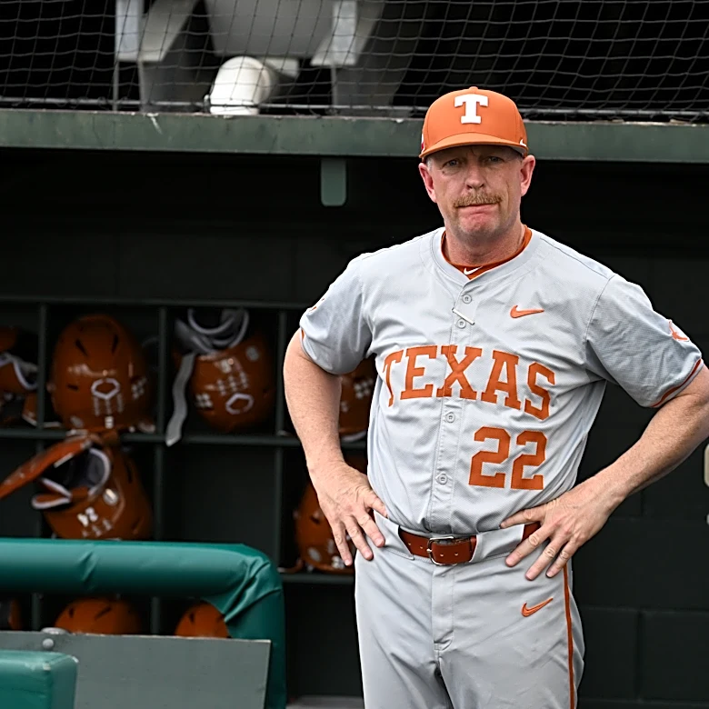 No. 2 Texas travels to face last-place South Carolina