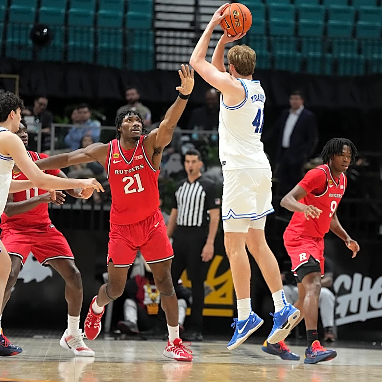 Offensive Struggles Plague Rutgers in College Basketball Crown Loss to Creighton