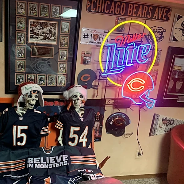 The Bear’s Den, April 3, 2026