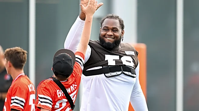 Daily Dawg Chow 4/3; Did the Browns have their LT solution all along?