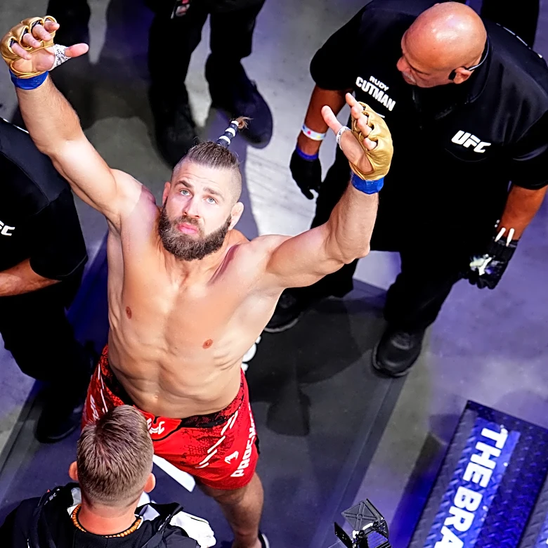 Jiri Prochazka focused on UFC 327 fight, not incoming baby: ‘There is no other mission’