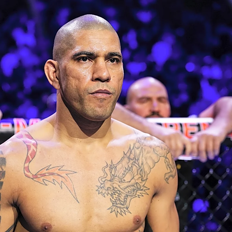 Alex Pereira tears down UFC fighter over Jon Jones prediction: ‘You were crying’