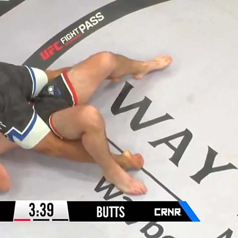 Missed Fists: Winless fighter Deontre Butts breaks skid with shocking smother choke submission