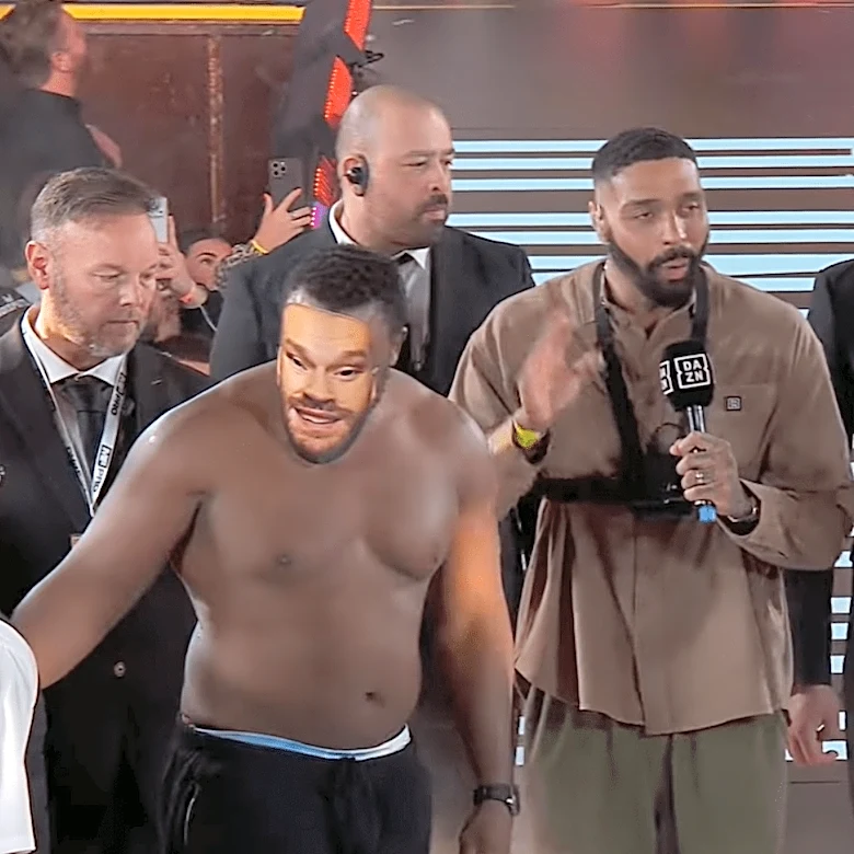 Video: Derek Chisora dons Tyson Fury mask for Deontay Wilder staredown — ‘I know he’s got PTSD’