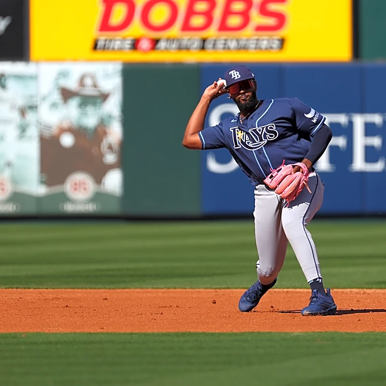 Game Thread: Rays somehow made three errors yesterday