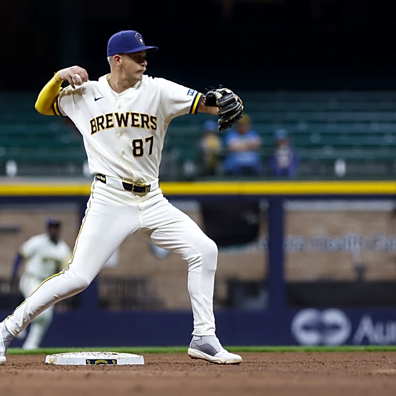 Brewers make official Cooper Pratt’s massive contract extension