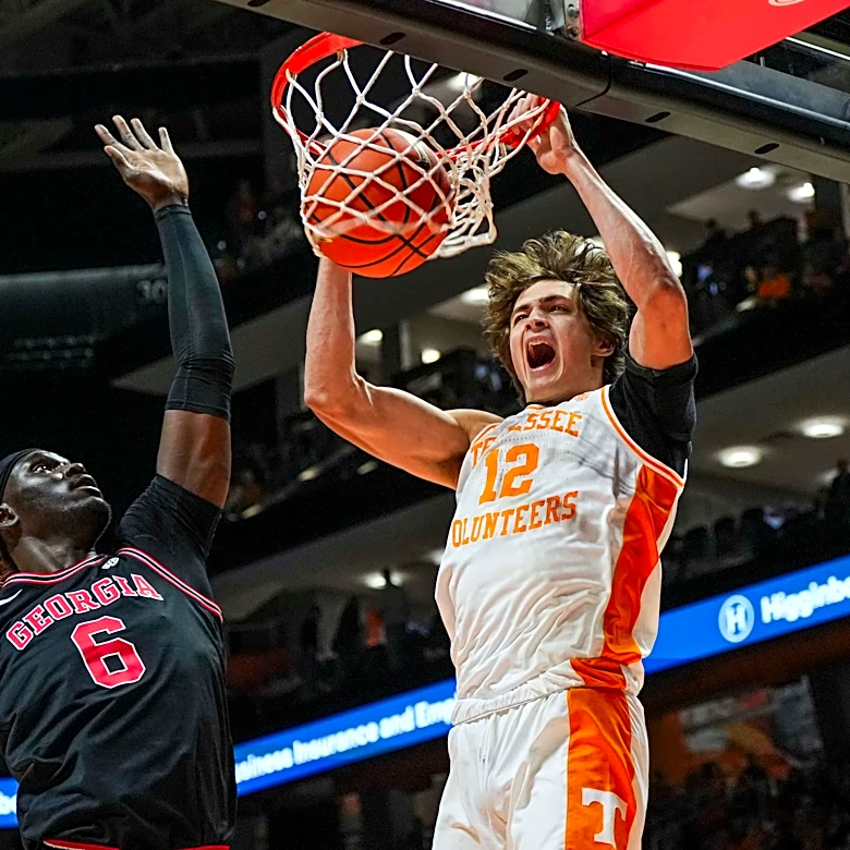 Cade Phillips to enter transfer portal