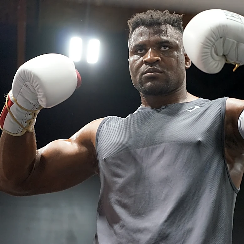 Video: Francis Ngannou shows off terrifying body shots ahead of massive MMA return | Rousey vs. Carano