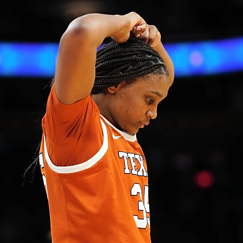 Texas bricks its way to 51-44 loss to UCLA in the Final Four