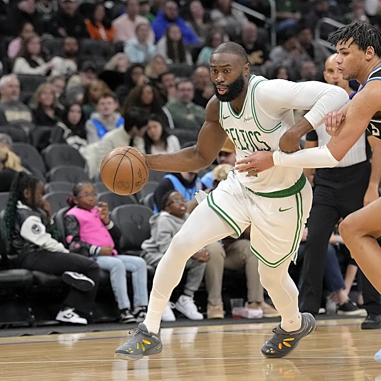 Celtics vs. Bucks: Boston ends road trip on fire
