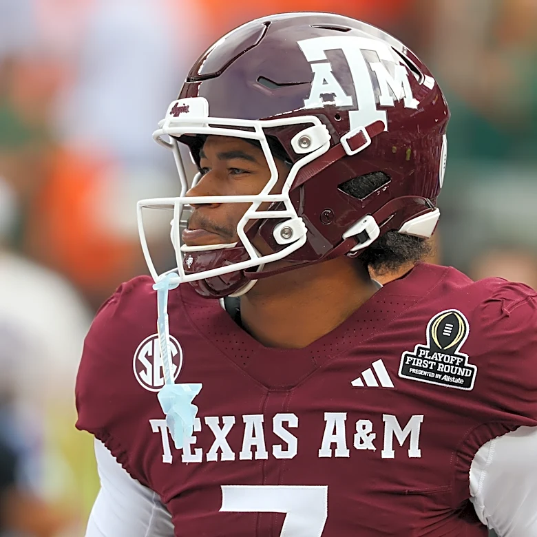 Saturday Dawg Chow (4/4): Draft month is finally here!