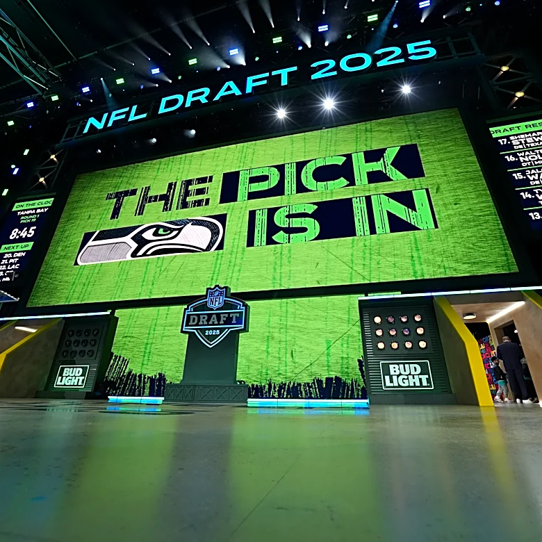 SBNation Reacts results: Fans predict the Seahawks will draft a Day 2 running back