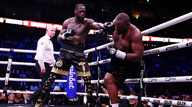 Highlights! Deontay Wilder narrowly defeats Derek Chisora in sloppy (yet entertaining) slugfest | video