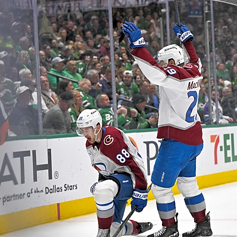 Recap: Wedgewood with the shutout and Avs beat Dallas 2-0