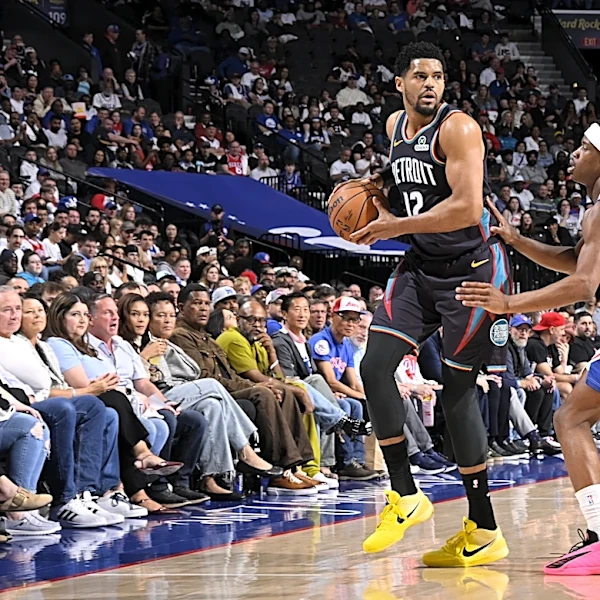 Pistons clinch No. 1 seed in East with win over Sixers