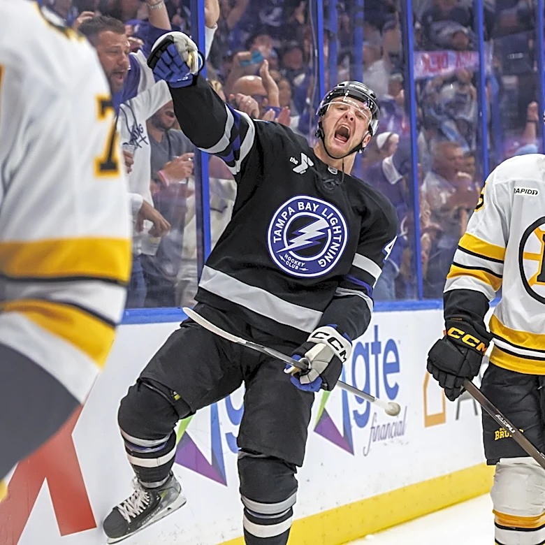 Recap: Bruins let points slip away again, lose to Tampa