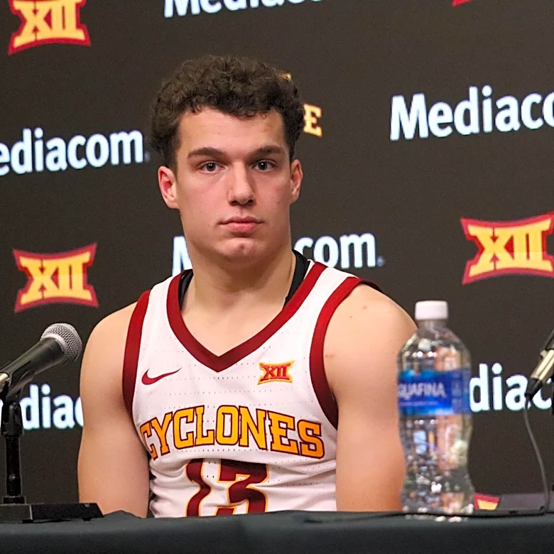 Cade Kelderman enters transfer portal