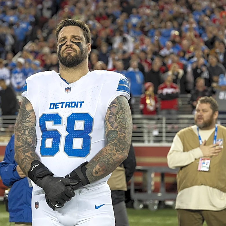 Report: Taylor Decker not interested in signing with NFC North rivals