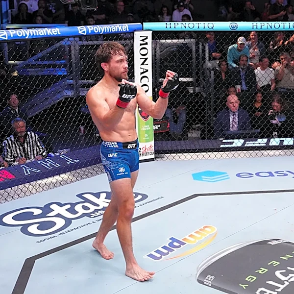 $100k heist? Fans rail against UFC’s ‘pathetic’ picks for Fight of the Night and post-fight bonuses