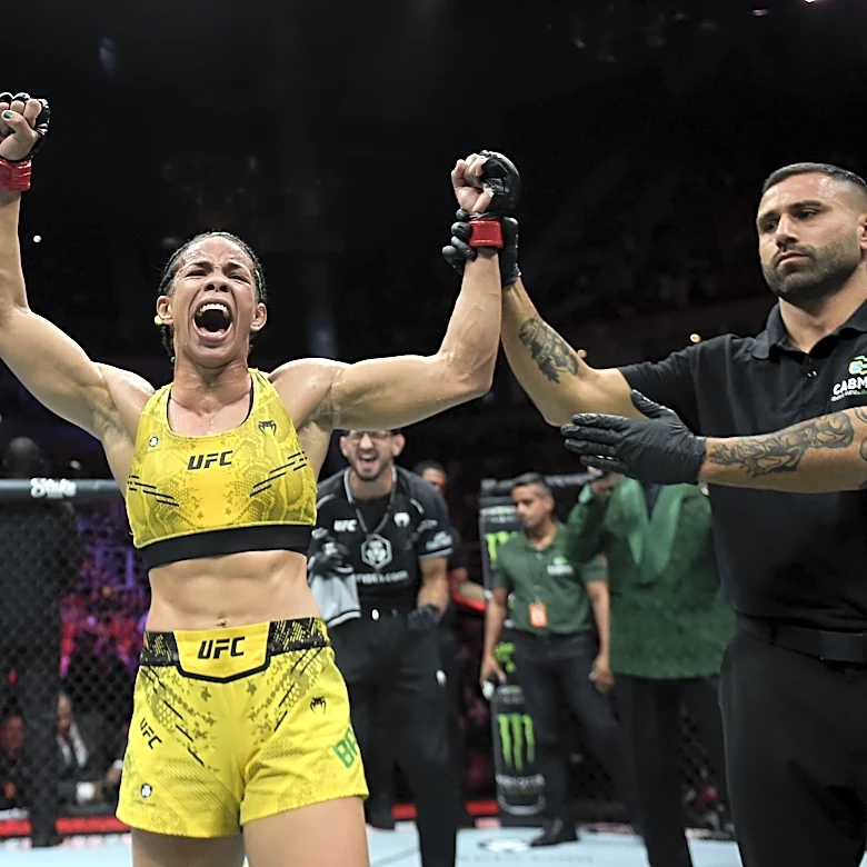 Dione Barbosa insists she she’s not ‘dirty’ fighter after illegal kick at UFC Vegas 115: