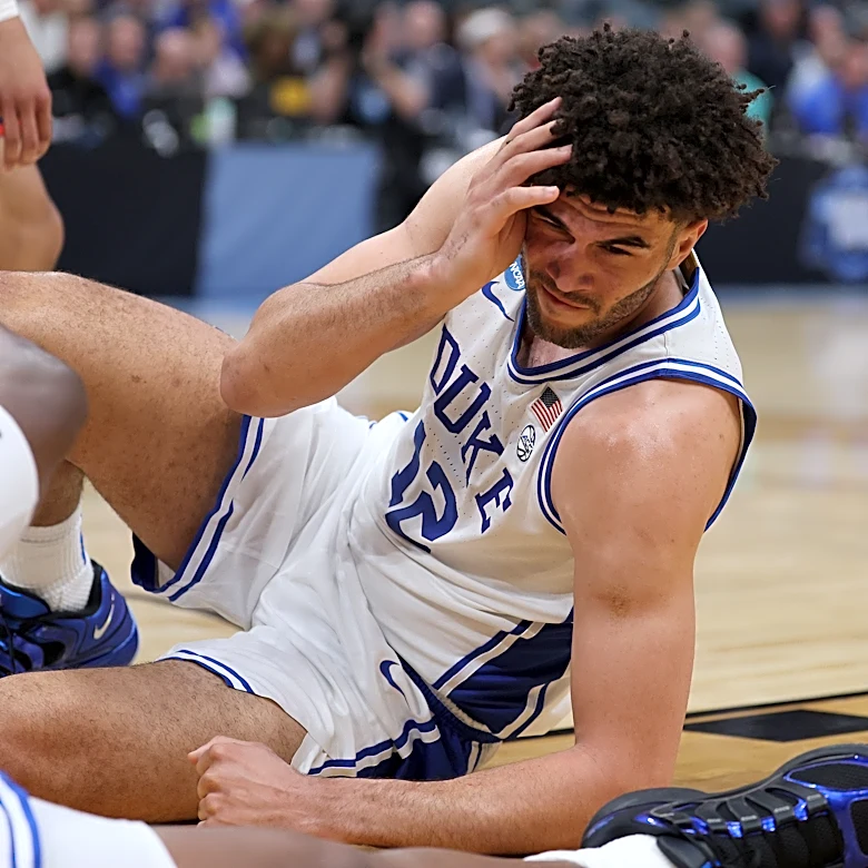 Cameron Boozer Wins Naismith, Reveals Injury Suffered vs. UConn