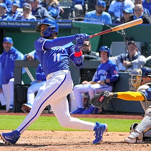 Royals drop series finale 8-5 to Brewers