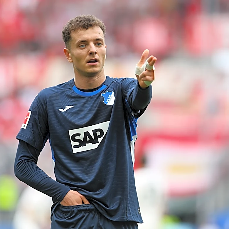 ‘We’ll see what happens’ – Fisnik Asllani responds to Barcelona transfer talk