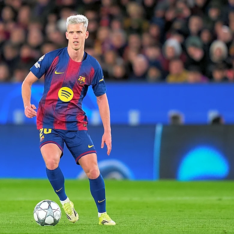 Should Barcelona stick with ‘False 9’ Dani Olmo or play a true striker in the Champions League?