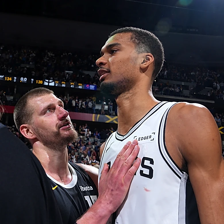 Week in Review: Spurs get a taste of playoff ball during big road trip