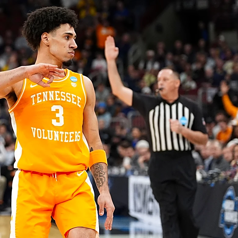 Bishop Boswell entering transfer portal