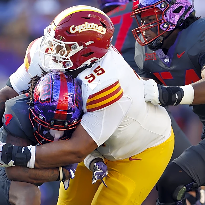 Seahawks 7-round mock draft: Seattle trades a 2027 pick to get ‘Big Citrus’