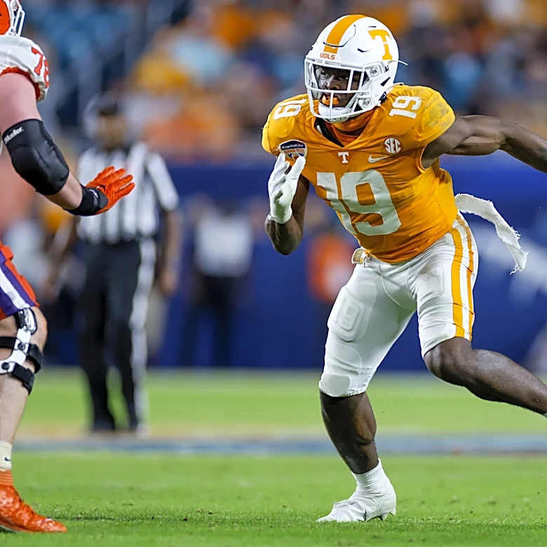 ESPN’s 7-round mock draft is a dream scenario for the Houston Texans