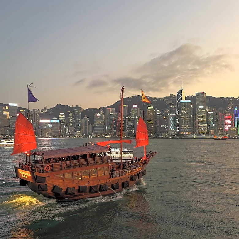 Game 10: Reds at Marlins (6:40 PM ET) – Williamson vs. Junk