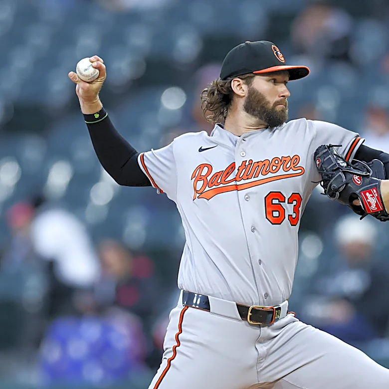 Orioles defeat White Sox, 2-1, behind strong Young start