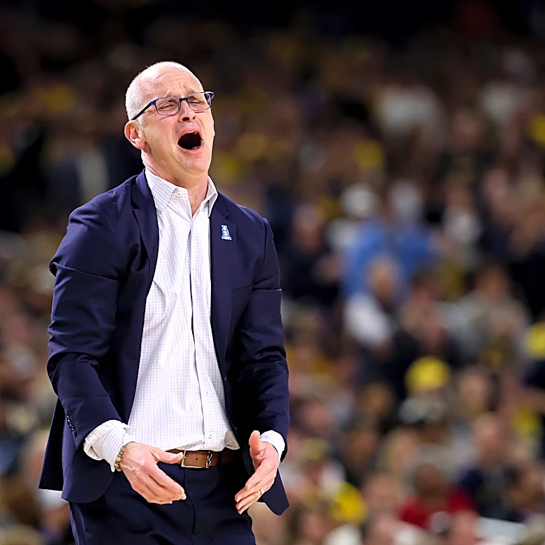 UConn’s Dan Hurley calls Michigan ‘clearly the best team in the country this year’
