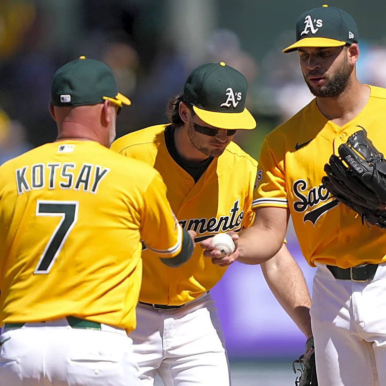 Elephant Rumblings: Luis Morales Optioned to Triple-A