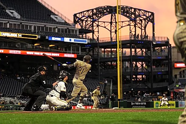 San Diego on three-game win streak, now facing Pirates ace Skenes