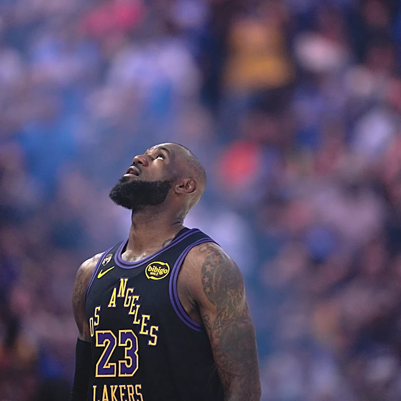 LeBron James out vs. Thunder due to left foot injury management