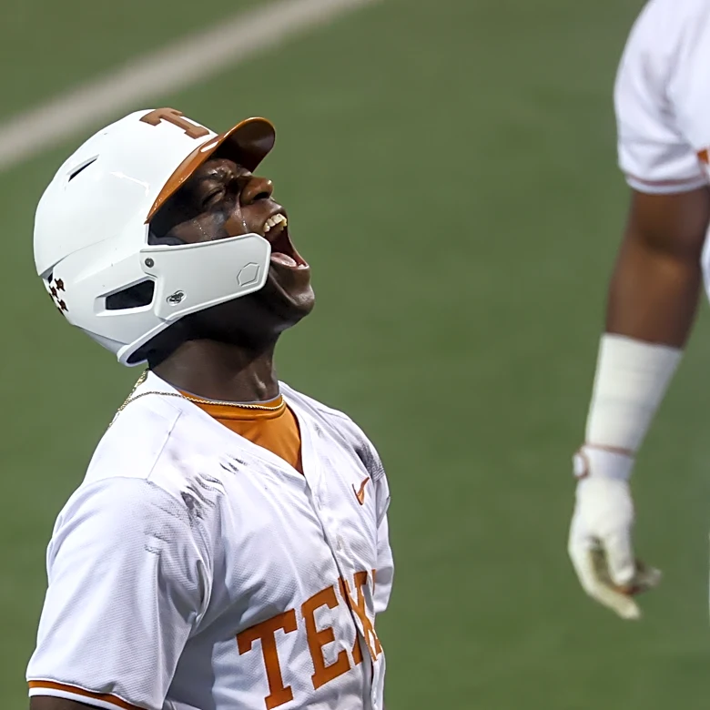 No. 2 Texas hosts Incarnate Word in midweek matchup