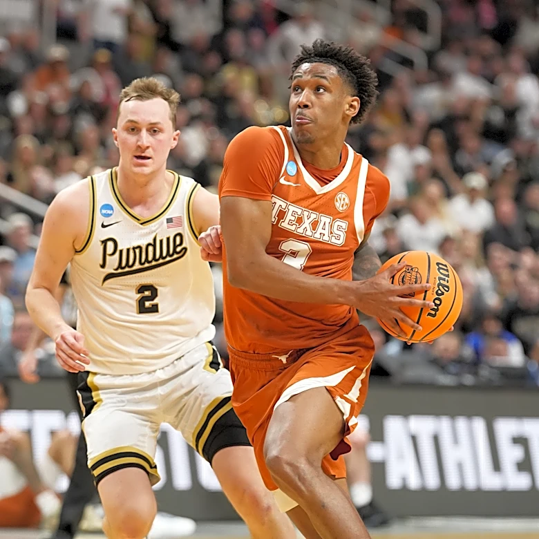 Texas F Dailyn Swain to declare for the 2026 NBA Draft