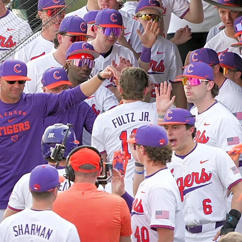Clemson Baseball claims successful West Coast road trip