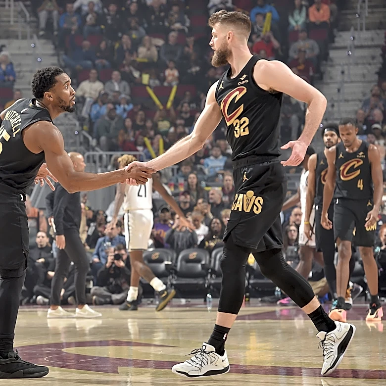 Cavs might have full rotation available for matchup vs. Hawks