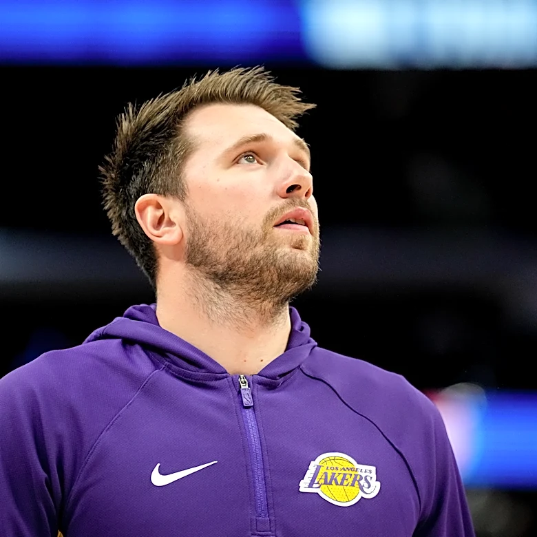 Is Luka Dončić returning for the playoffs a good idea?