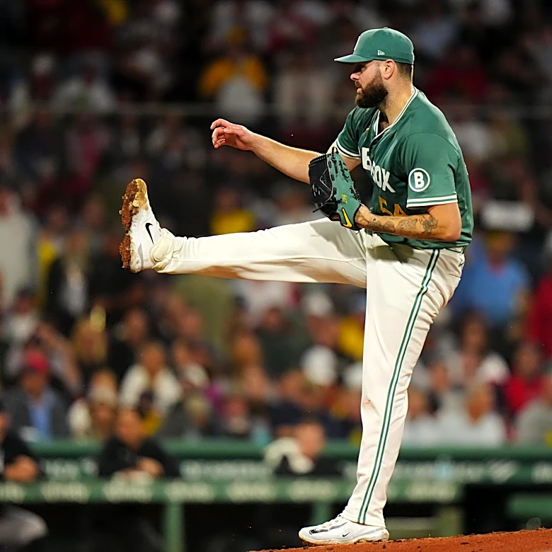 Cubs BCB After Dark: Should Jed Hoyer give Lucas Giolito a call?