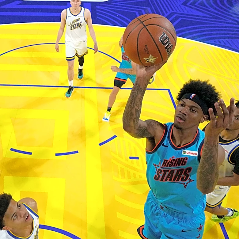 Kentucky has Zoom call with G-League star Dink Pate