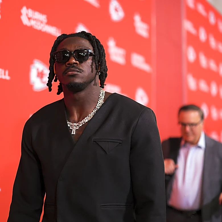 Chiefs News 4/8: Rashee Rice thinks A.J. Brown ‘would be nice’ in KC