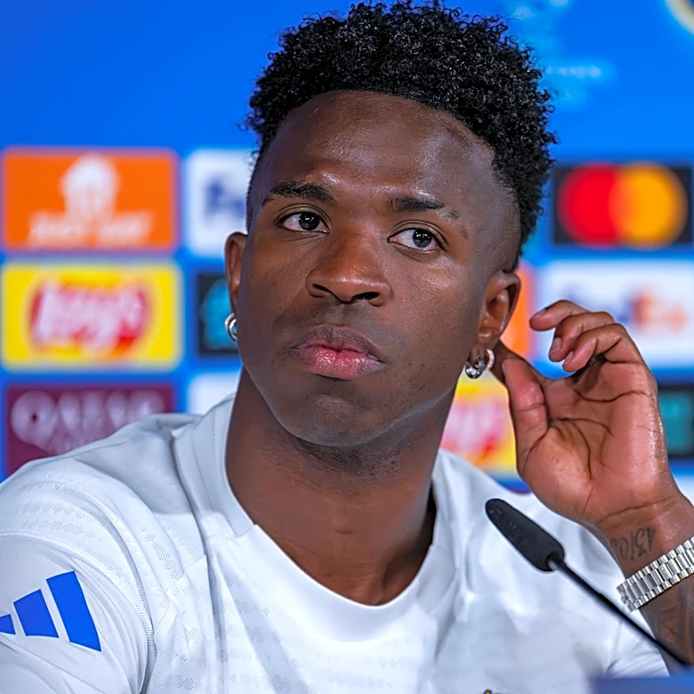 Bayern Munich’s Karl-Heinz Rummenigge completely dismisses hypothetical of signing Real Madrid’s Vinicius Junior