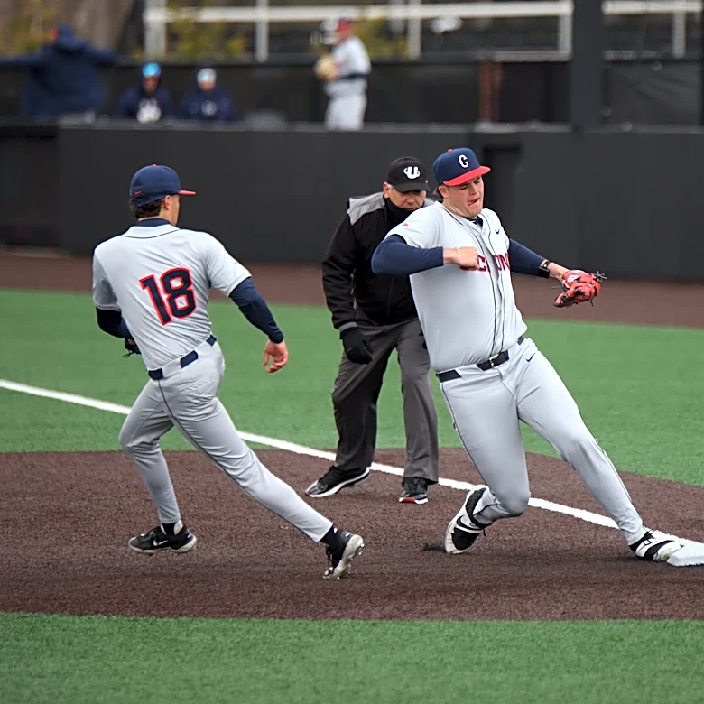 UConn baseball pulls past Bryant, 6-2