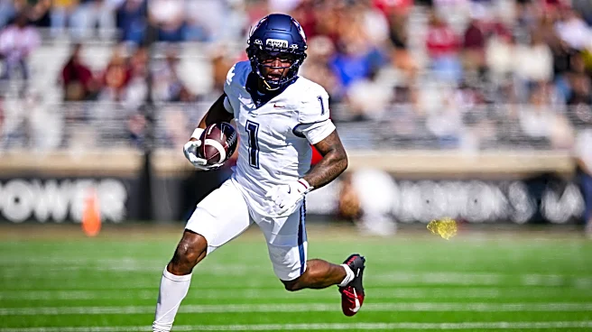 Steelers host 100-catch wide receiver to visit