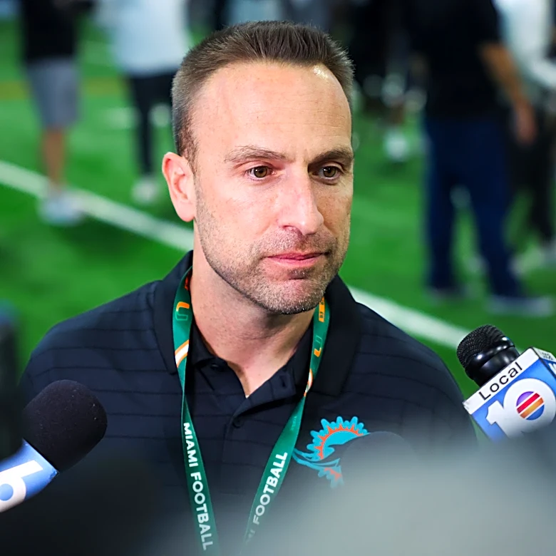 Jeff Hafley brings hope and optimism (again) as Dolphins’ begin OTAs